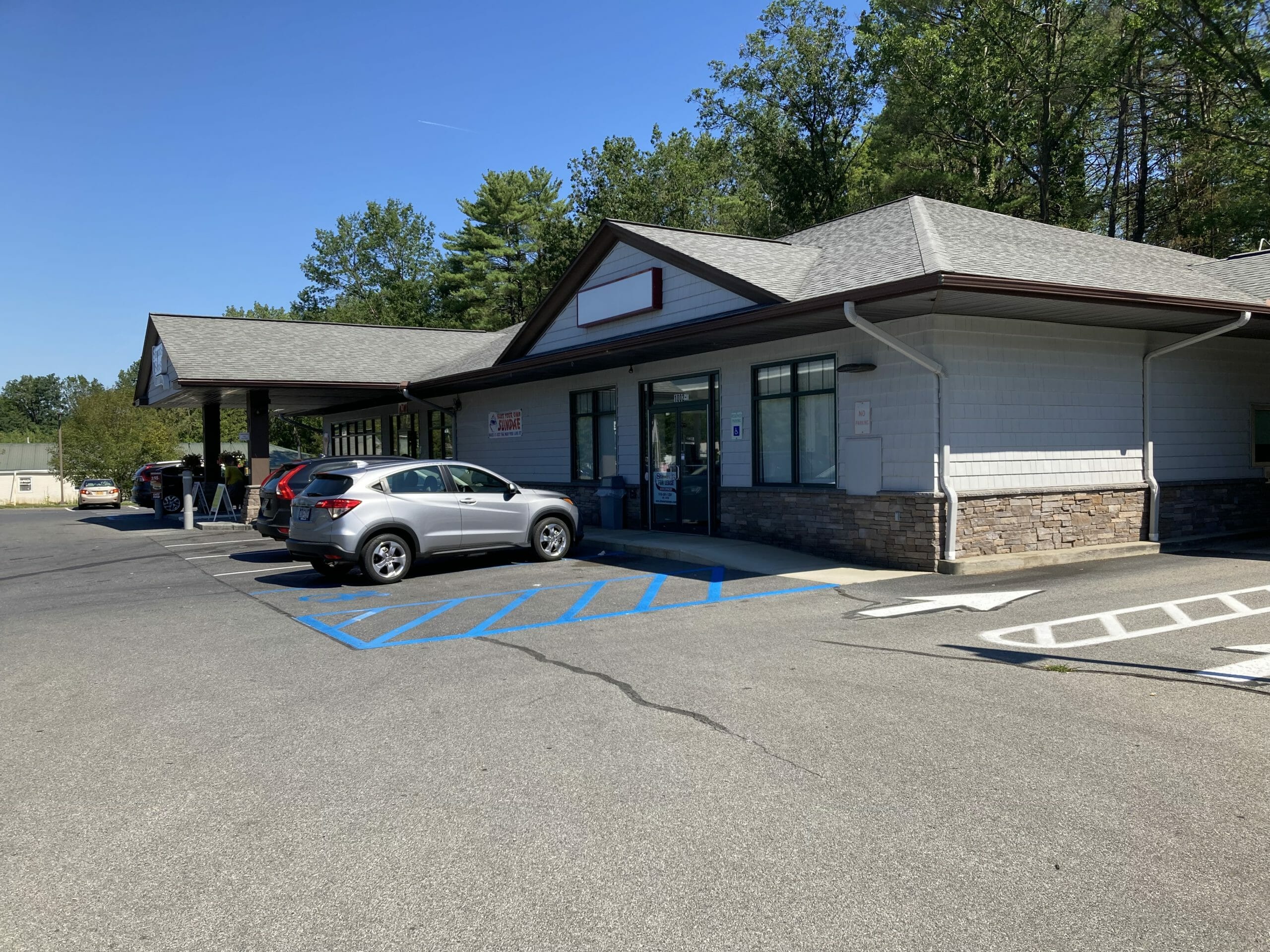 For Lease 1002 Route 9Queensbury Stewart's Shops
